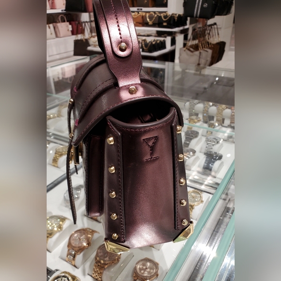 New 🎀 Michael Kors MANHATTAN MD Satchel Bordeaux Bronze Color - Picture 4 of 10